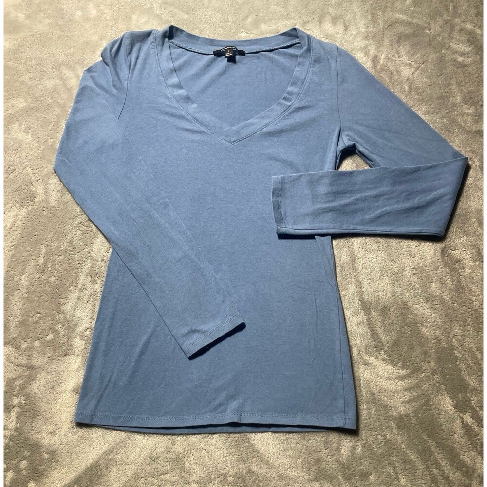 Ambiance Apparel Women's Size S Blue Long Sleeve V-Neck Basic Tee Shirt Top